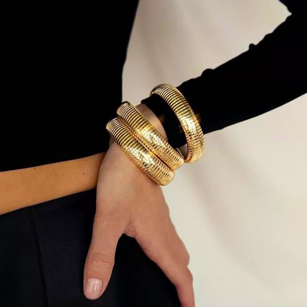 18k Gold Modern Bracelet Set
