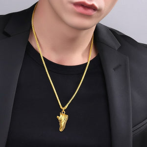 18k Gold Athletic Necklace
