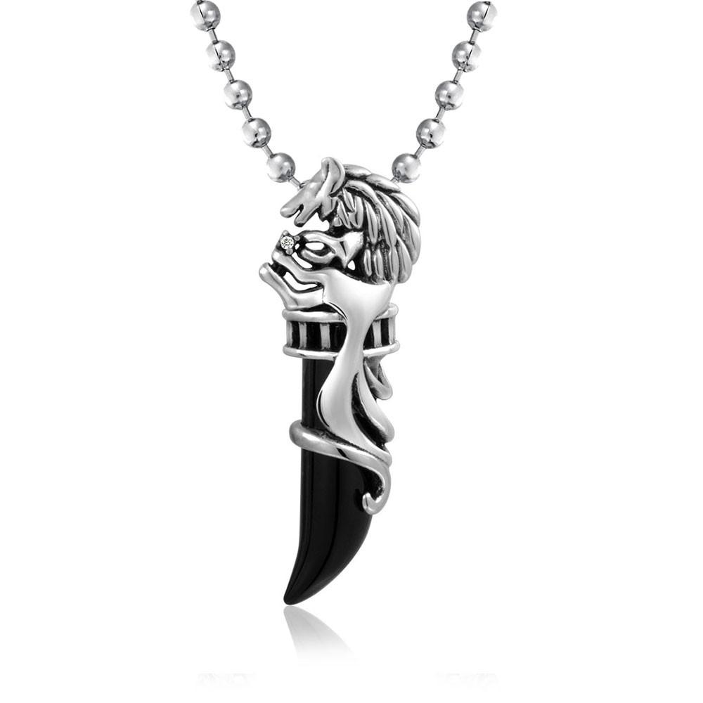 Black Onyx Motif Pendant Necklace in Silver